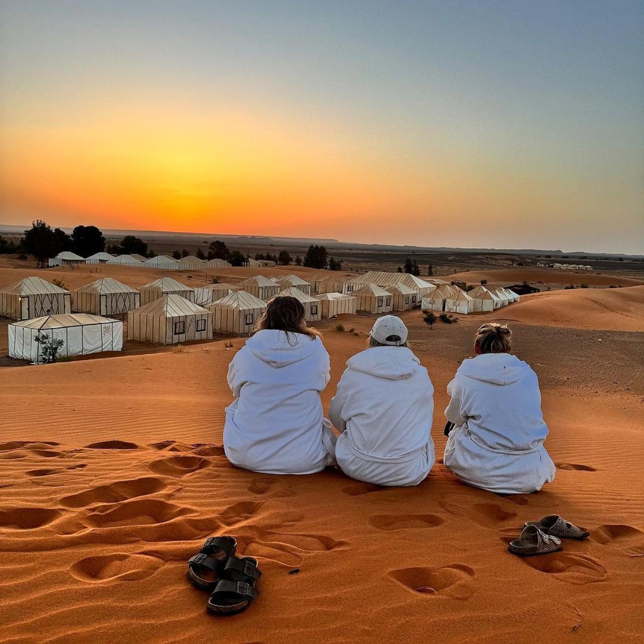 Merzouga Horizon Luxury Camp Екстериор снимка