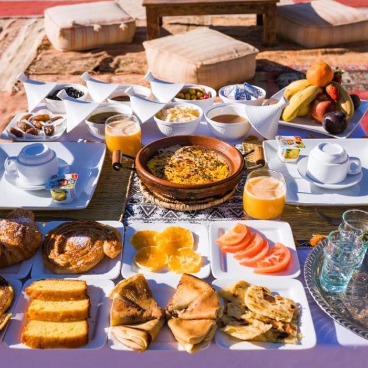 Merzouga Horizon Luxury Camp Екстериор снимка