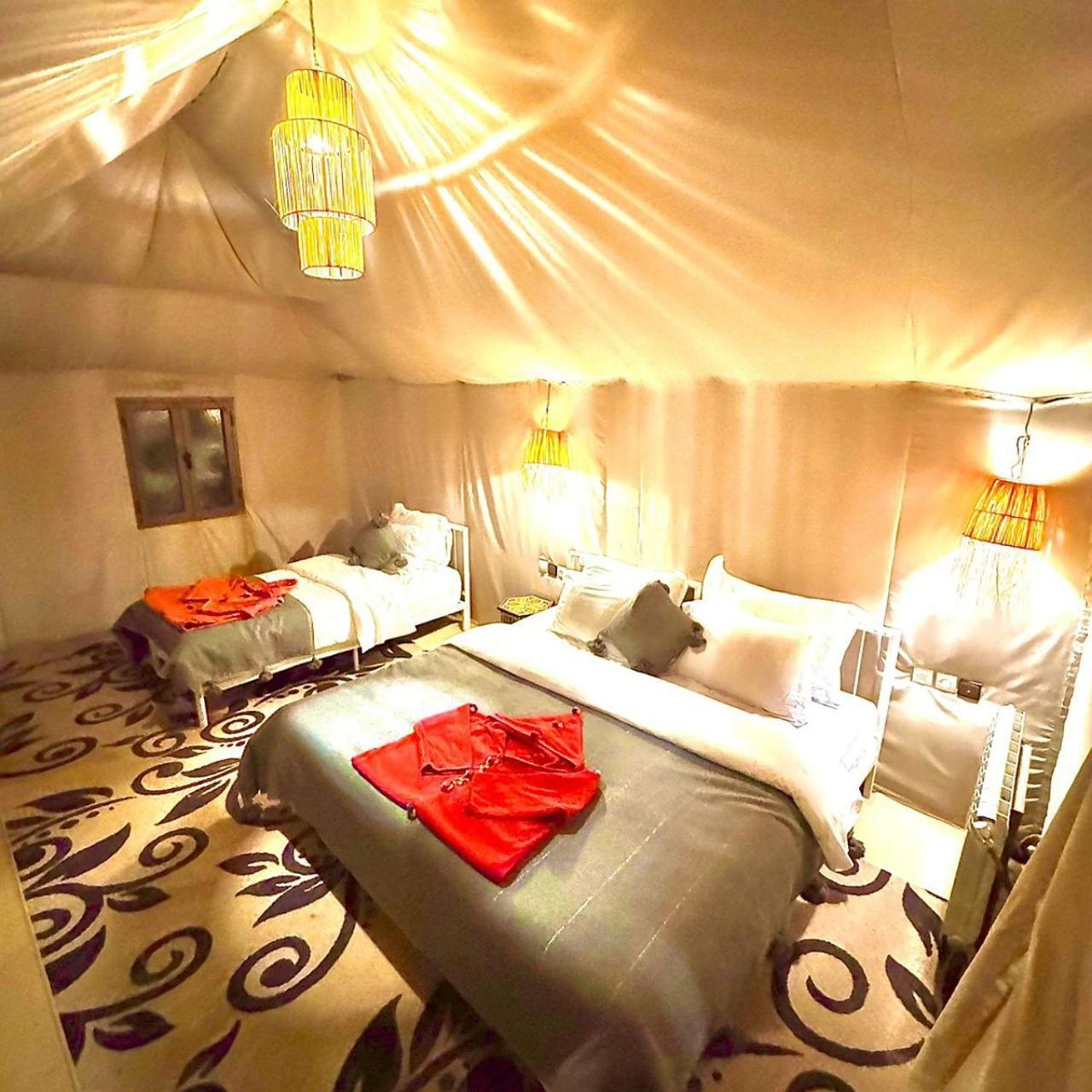 Merzouga Horizon Luxury Camp Екстериор снимка